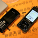 Illustration for article titled Samsung Upstage Phone Tour: Grope, Gallery and Video
